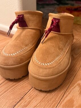 Mudd platform ankle booties